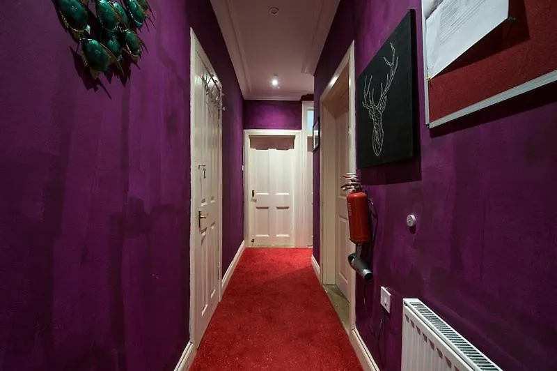 Edinburgh Drumdryan Central Aparthotel 0*,  Reino Unido